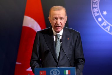 Roma, İtalya 29.4.2025: İtalya Başbakanı Giorgia Meloni, Türkiye Cumhurbaşkanı Recep Tayyip Erdoğan 'ı Roma ile Ankara arasındaki dördüncü zirvenin yapılacağı Villa Pamphili' de karşıladı.