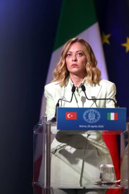 Roma, İtalya 29.4.2025: İtalya Başbakanı Giorgia Meloni, Türkiye Cumhurbaşkanı Recep Tayyip Erdoğan 'ı Roma ile Ankara arasındaki dördüncü zirvenin yapılacağı Villa Pamphili' de karşıladı.