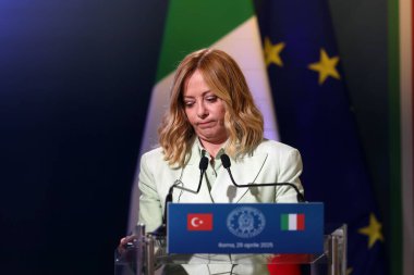 Roma, İtalya 29.4.2025: İtalya Başbakanı Giorgia Meloni, Türkiye Cumhurbaşkanı Recep Tayyip Erdoğan 'ı Roma ile Ankara arasındaki dördüncü zirvenin yapılacağı Villa Pamphili' de karşıladı.