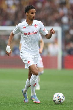 Roma, İtalya 04.05.2025: İtalya Futbol Şampiyonası sırasında Fiorentina 'dan Amir Richardson Serie A Enilive 2024-2025 Roma ACF Fiorentina' ya karşı Roma 'daki Stadio Olimpico' da oynanan karşılaşma.