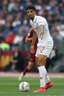 Roma, İtalya 04.05.2025: İtalya Futbol Şampiyonası sırasında Cher Ndour Serie A Enilive 2024-2025 Roma ACF Fiorentina 'ya karşı Roma' daki Stadio Olimpico 'da oynanan karşılaşma.