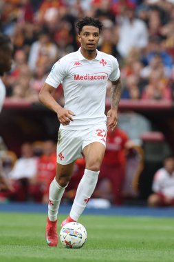 Roma, İtalya 04.05.2025: İtalya Futbol Şampiyonası sırasında Cher Ndour Serie A Enilive 2024-2025 Roma ACF Fiorentina 'ya karşı Roma' daki Stadio Olimpico 'da oynanan karşılaşma.