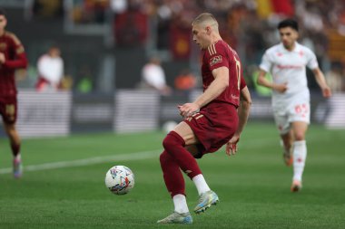 Roma, İtalya 04.05.2025: İtalyan futbol şampiyonluğu sırasındaki Artem Dovbyk Serie A Enilive 2024-2025 Roma ACF Fiorentina 'ya karşı Roma' daki Stadio Olimpico 'da oynanan karşılaşma.