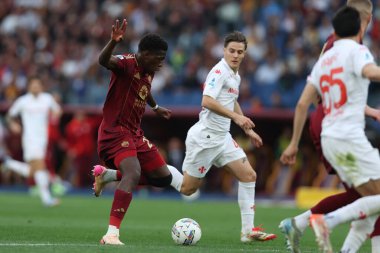 Roma, İtalya 04.05.2025: İtalya futbol şampiyonluğu sırasında Gourna-Douath of Roma Serie A Enilive 2024-2025 Roma ACF Fiorentina 'ya karşı Roma' daki Stadio Olimpico 'da oynanan karşılaşma.