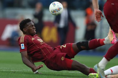 Roma, İtalya 04.05.2025: İtalya futbol şampiyonluğu sırasında Gourna-Douath of Roma Serie A Enilive 2024-2025 Roma ACF Fiorentina 'ya karşı Roma' daki Stadio Olimpico 'da oynanan karşılaşma.