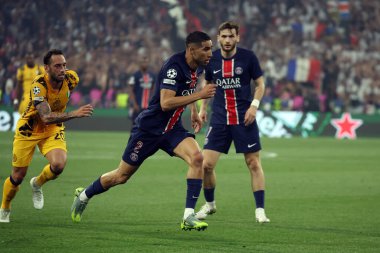 Münih, Almanya 31 Mayıs 2025: PSG 'den Achraf Hakimi 2024-2025 UEFA Şampiyonlar Ligi Finali sırasında Paris Saint Germain ile Inter Milan arasında Münih' teki Allianz Arena 'da oynanan karşılaşmada.