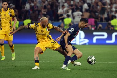 Münih, Almanya 31 Mayıs 2025: PSG 'den Achraf Hakimi, 2024-2025 UEFA Şampiyonlar Ligi Şampiyonlar Ligi Finali sırasında Münih' teki Allianz Arena 'da Paris Saint Germain ile Inter Milan arasında oynanan karşılaşma..