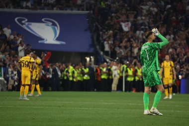 Münih, Almanya 31 Mayıs 2025: PSG 'den Gianluigi Donnarumma 2024-2025 UEFA Şampiyonlar Ligi Finali' nin sonunda Paris Saint Germain ile Münih 'teki Allianz Arena' da oynanan Inter Milan maçında zaferi kutladı..