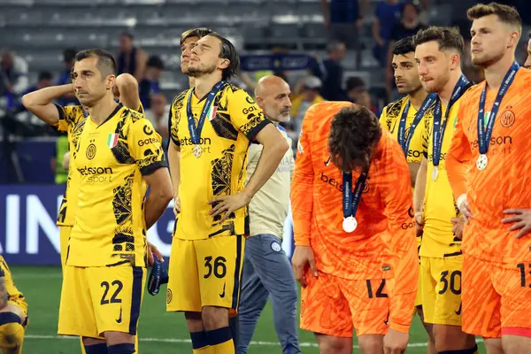 Münih, Almanya 31 Mayıs 2025: Münih 'teki Allianz Arena' da Paris Saint Germain ile Inter Milan arasında oynanan 2024-2025 UEFA Şampiyonlar Ligi final maçı sonrasında oyuncuların hayal kırıklığı.