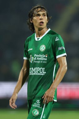 Frosinone, İtalya - 24 Ağustos 2025: Martin Palumbo, Benito Stirpe Stadyumu 'nda Frosinone Calcio ile US Avellino 1912 arasındaki Serie B 2025-2026 maçında görev başında görüldü..