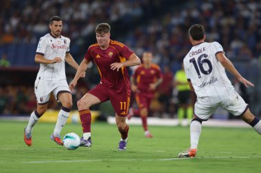 Roma, İtalya - 23 Ağustos 2025: Roman Evan Ferguson Roma 'daki Olimpiyat Stadyumu' nda Roma - Bologna FC 1909 arasındaki Serie A Enilive 2025-2026 maçının birinci gününde görev başında görüldü.