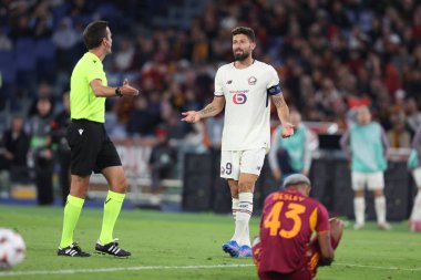 Roma, İtalya - 2 Ekim 2025: Olivier Giroud UEFA Ligi 2025 / 2026, 2. gün Roma 'daki Olimpiyat Stadyumu' nda AS Romanlar ve LOSC Lille karşı karşıya geldi.