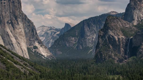 Yosemite Tunnel View Telephoto Time Lapse Sierra Nevada Mountains California — Stock Video