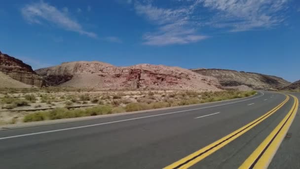 395 Scenic Byway Northbound Red Rock Canyon Ridgecrest Quarter Multicam — Stockvideo