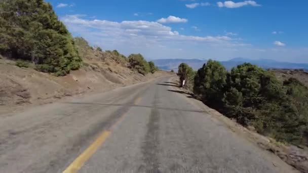 White Mountain Ancient Bristlecone Scenic Byway Westbound Front View Sierra — Vídeo de stock