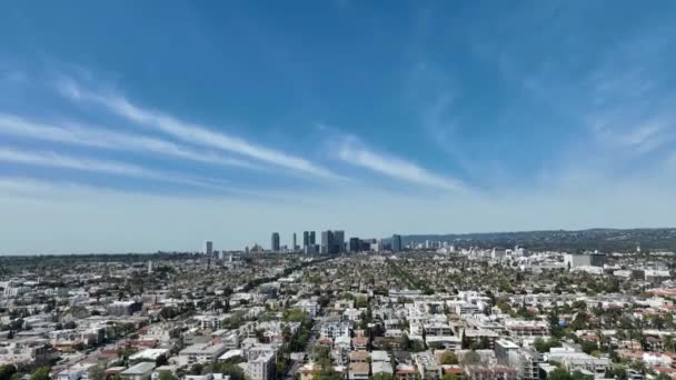 Beverly Hillsistä Century City Aerial Shot Forward Tilt California Usa — kuvapankkivideo