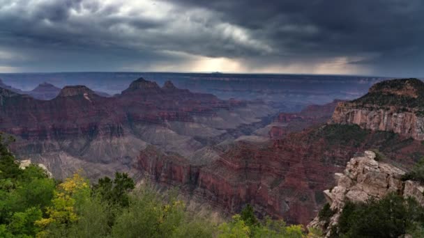 Grand Canyon North Rim Trovoada Nuvens Chuva Pesada Tempo Incline — Vídeo de Stock