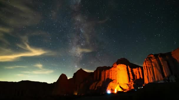 Vintergatan Galaxy Sommar South Sky 24Mm Campfire Red Rock Canyon — Stockvideo