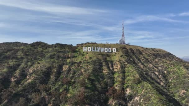 Majestic Hollywood Sign Aerial Views Orbit Στο Λος Άντζελες Καλιφόρνια — Αρχείο Βίντεο