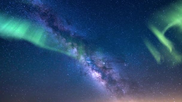 Aurora Green和Milky Way Galaxy Loop 14Mm — 图库视频影像