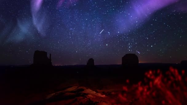 Aurora Solar Storm Monument Valley Droga Mleczna Galaxy Time Lapse — Wideo stockowe