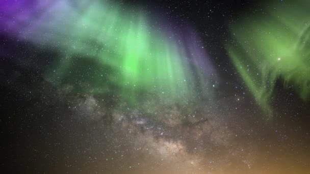 Güneydoğu Gökyüzünde Aurora Mor Yeşil Samanyolu Zaman Dönemi — Stok video