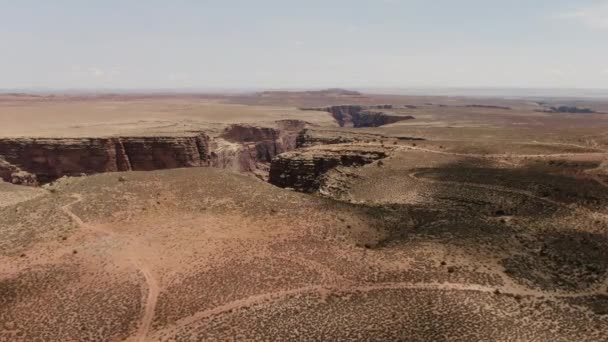 美国亚利桑那州纳瓦霍民族大峡谷云彩时间飞逝的空中射后小科罗拉多河峡谷 — 图库视频影像