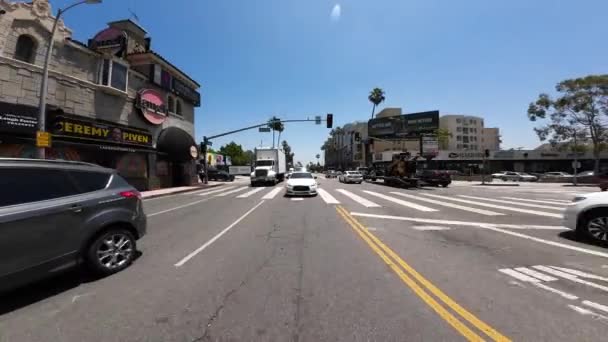 West Hollywood Sunset Strip Westbound Vista Traseira Laurel Ave Driving — Vídeo de Stock
