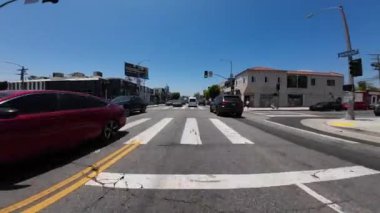 Los Angeles Melrose Bulvarı 5. Doğu Cephesi Poinsettia Plaka Sürücüsü Kaliforniya ABD Ultra Geniş Plaka