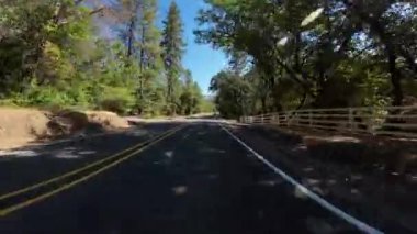 Oregon Rogue Umpqua Sahnesi Byway Altın Tepesi 02 Ön Manzara 234 Doğu yönünde Kuzey Batı yönünde