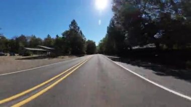 Oregon Rogue Umpqua Sahnesi Byway Altın Tepesi 03 Ön Manzara 234 Doğu yönlü Sürücü Plakaları Kuzeybatı
