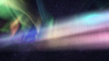 Aurora ve Samanyolu Gündoğumu Hızlandırılmış Göksel Rüyalar