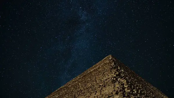 Mısır Giza Piramidinin Büyük Piramidi Khufu Gecesi Yıldızlı Gökyüzü