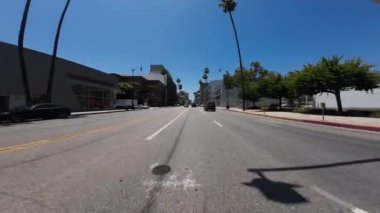 Beverly Hills Wilshire Bulvarı 3. Batı Yakası. La Peer Dr Sürücü Plakası.