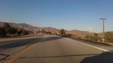 Isabella Gölü 4 Kernville 03 Front View Çok Kameralı Günbatımı Sürücü Plakası Sierra Nevada California Dağı ABD