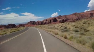 Utah Çöl Karlı Kanyon Parkı Hiperlapse Sürüşü Güney Cephe Görüntüsü Güneybatı ABD