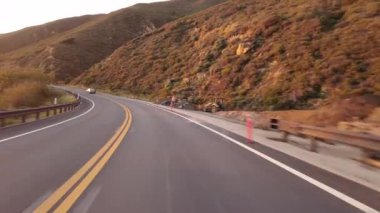 Big Sur Pasifik Sahil Otoyolu 8 Pfeiffer Sahili 'nden Carmel' e Deniz 11 Önü Manzaralı Multicam Sürücü plakalı ABD