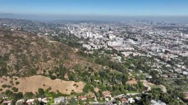 Hollywood Runyon Kanyonu Hava Çekimi İleri Eğik ABD