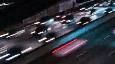 Yoğun Otoyol Trafiği Gece Süreleri