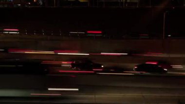 Hızlı Hareketli Araba Işıkları Trafik 100 mm Gece Kaliforniya 'da Süratli
