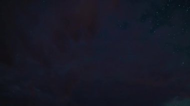 Samanyolu Galaksisi Fırtınalı Kuzey Gökyüzü Bulutları Whitney Dağı Mor Sierra Nevada ABD Zaman Süreleri