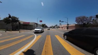 Los Angeles La Brea Bulvarı Kuzey 13 numara Rosewood Bulvarı sürücü plakası ABD Ultra Geniş Arkası