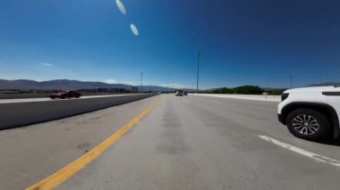Güney Reno Otoyolu 580 ve 395 Güney 01 Ön Manzara Sürücü Plakası Nevada ABD Ultra Geniş Geniş