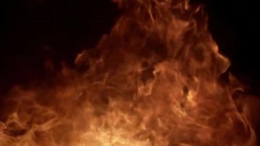 Büyüleyici Ateş Dansı Ağır Çekimde 480fps