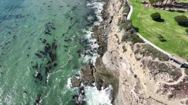 Los Angeles Point Fermin Park Sahil Hattı Uçurumların Havadan Çekimi San Pedro California ABD