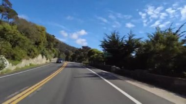 Big Sur Pasifik Sahil Otoyolu 1 Monterey 'den Bixby Köprüsü 04 Front View Çok Kameralı California plakalı ABD