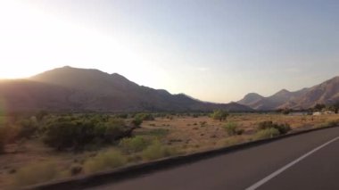 Isabella Gölü 5 Kuzey Kıyısı 03 R Çeyreği Çok Kameralı Günbatımı Plaka Sierra Nevada California Dağı ABD