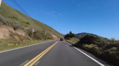 Big Sur Pasifik Sahil Otobanı 1 Monterey 'den Bixby Köprüsü 10 Arka Görünüm Çok Kameralı Kaliforniya plakalı ABD