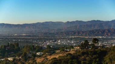 San Fernando Vadisi Burbank, Studio City Sunset Time Lapse Los Angeles California ABD