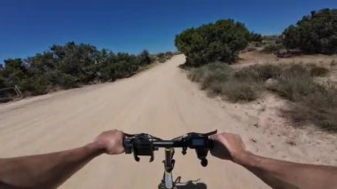 3D HUD Yayı Kırpılan Kırmızı X60 Derece VJ Döngü Canlandırması 02